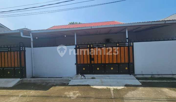 House in the Tytyan Kencana Housing Complex, North Bekasi.
