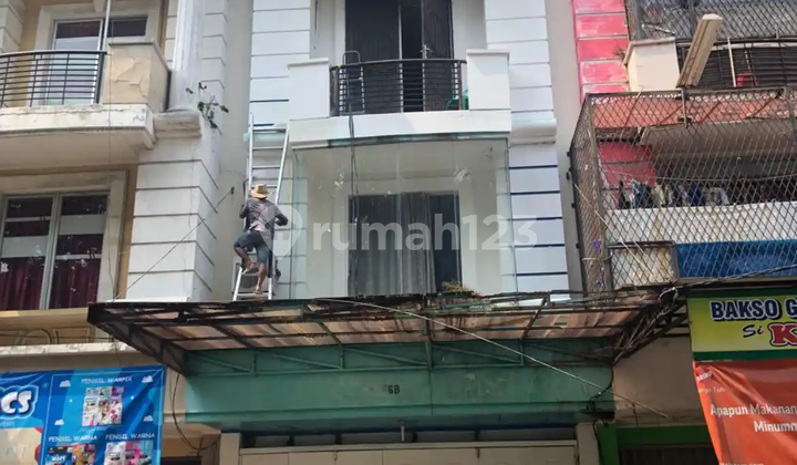 Ruko 2 Lantai Terdepan Strategis Harapan Indah Kota Bekasi Ruko 2 Lantai Terdepan Strategis Harapan Indah Kota Bekasi