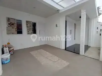 Rumah Cantik Mepet Summarecon Di Tytyan Kencana Bekasi 2