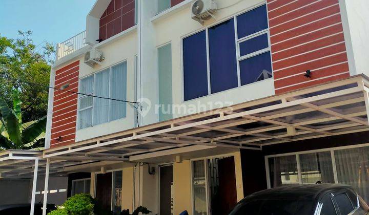 Rumah Nyaman 2 Lantai di D Bale Cimuning Townhouse, Cimuning, Mustikajaya, Bekasi 1