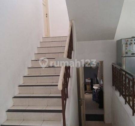 Dijual Jarang Ada  Rumah Classic Di Raffles Garden Citraland (VN) 2