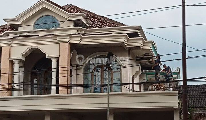 Rumah 2 Lantai SHM di Raya Bringkang Menganti, Gresik 1