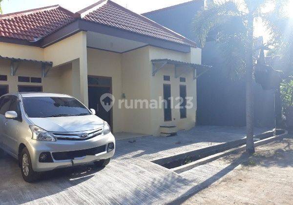 Dijual Cepat Rumah Bagus Unfurnished SHM di Sekardangan, Sidoarjo 1