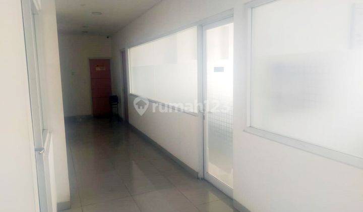Cocok Untuk Showroom, Tempat Usaha di Jl. Raya Lidah Kulon Surabaya 2