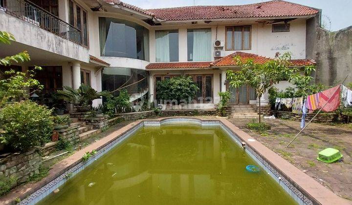 Rumah Dalam Kompleks, Jalan Lebar 3 Mobil Halamsn Luas 1