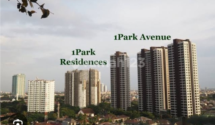 2-bedroom 2-bathroom Apartment Unit with Good Quality Queen Furniture 2