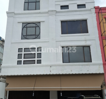 Tandem Shophouse in Melati Mas Square Facing Serpong Main Road 2