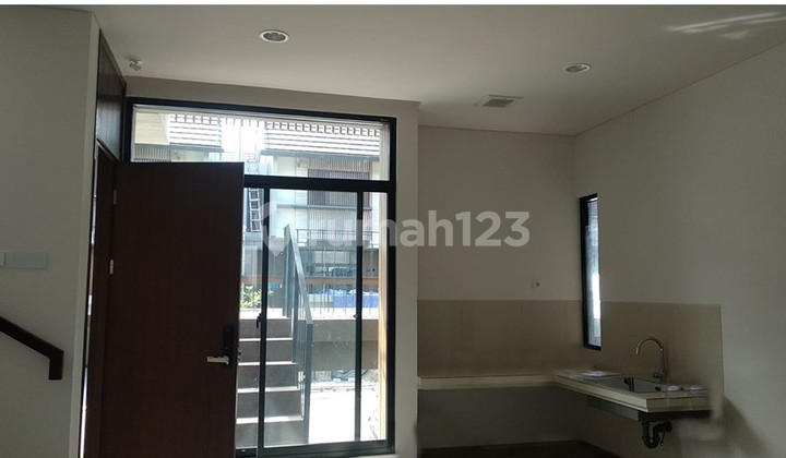 Rumah Bsd Quantis Layout Renov Tinggal Finishing Jual As Is