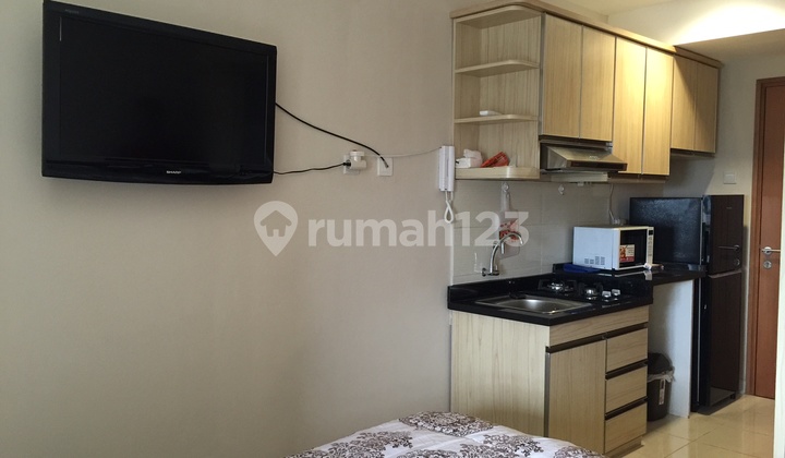 Quick Sale Furnished Studio Apartment in Cinere Bellevue 300 Million
