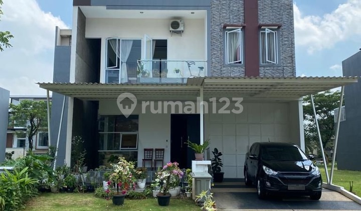 For Quick Sale: 3-Story Ready-to-Live House in The Springs Gading Serpong For Quick Sale: 3-Story Ready-to-Live House in The Springs Gading Serpong