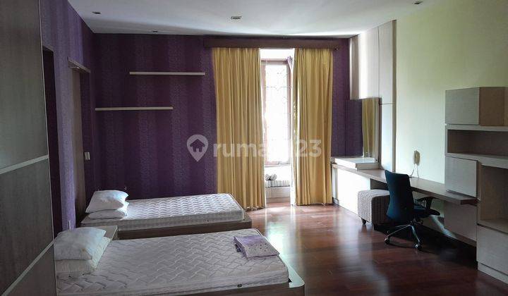 Rumah 2 Lantai Bagus Furnished SHM di Permata Hijau Jaksel 2