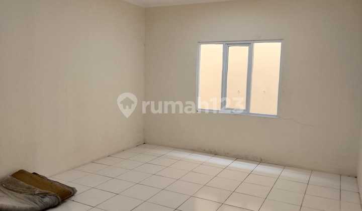 For Sale 2-story House in Alam Raya, Tangerang City. 2