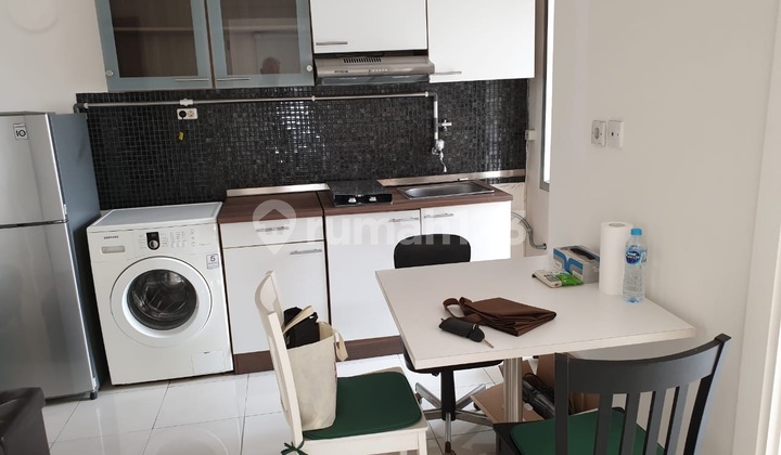 Green Lake Sunter Apartemen 2 Kamar Tidur Furnished Sudah Renovasi Green Lake Sunter Apartemen 2 Kamar Tidur Furnished Sudah Renovasi