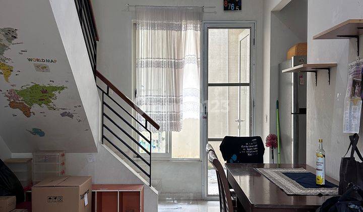 Rumah 2 Lantai The Spring Gading Serpong Canary Butuh Renovasi 2