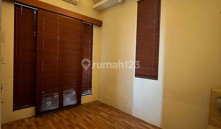 Dijual Rumah Nyaman, Cantik, Terawat Ex Arsitek Unpar di Taman Mutiara Cinere, Depok 2