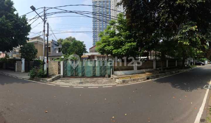 Rumah Di Menteng Premium Area. Jakarta Selatan 2