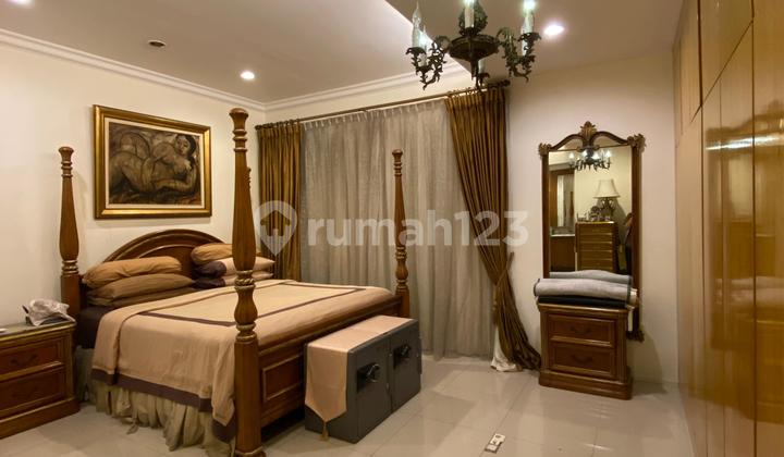 Di Jual Rumah Luxury House di Cilandak Barat Jakarta Selatan