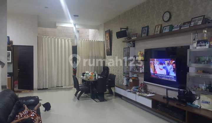 Dijual Rumah Bagus 21/2 Lantai Di Citra Garden 6