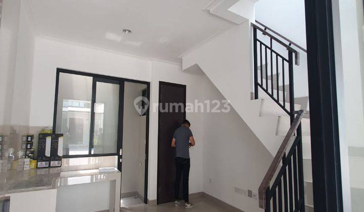 Rumah Baru Bagus 2 Lantai Di Pik 2 Alabama 2