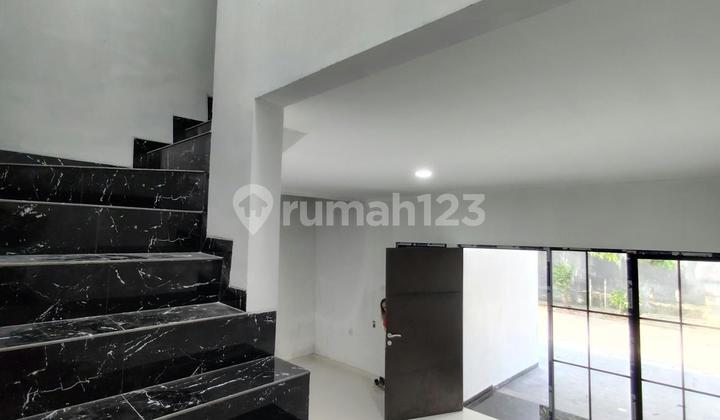 For Sale New 3-Story House in North Meruya West Jakarta 2