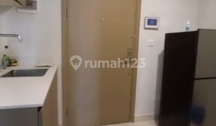 Disewakan Apartemen Bagus Furnish Gold Coast Studio Pik  1