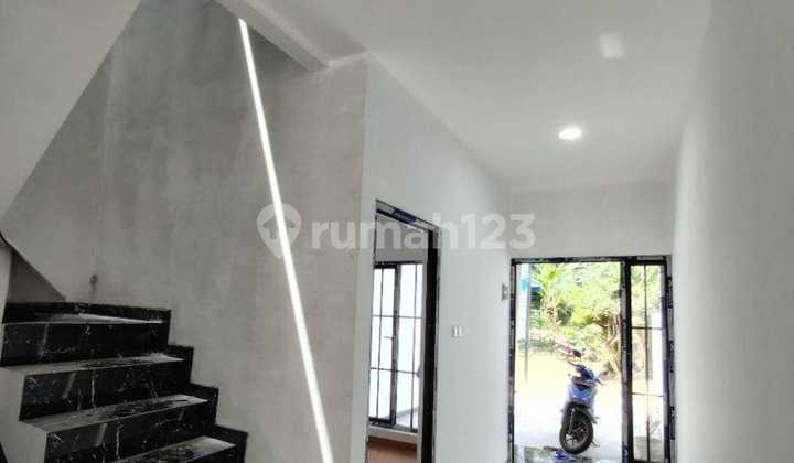 For Sale New 2-Story Semi-Furnished House in North Meruya, West Jakarta 2