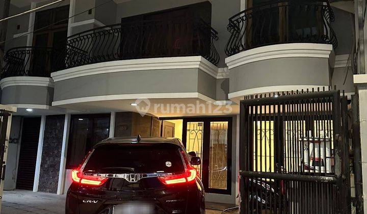 Sewa Rumah Murah Bagus Taman Ratu 1