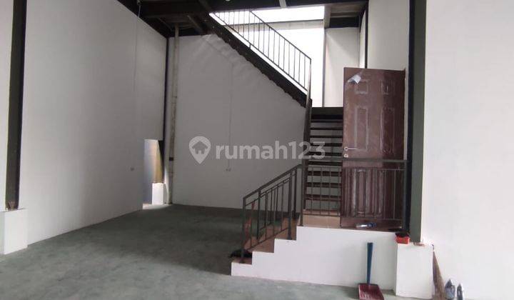 Dijual Gudang Baru di Kapuk Muara Dekat Pik 2