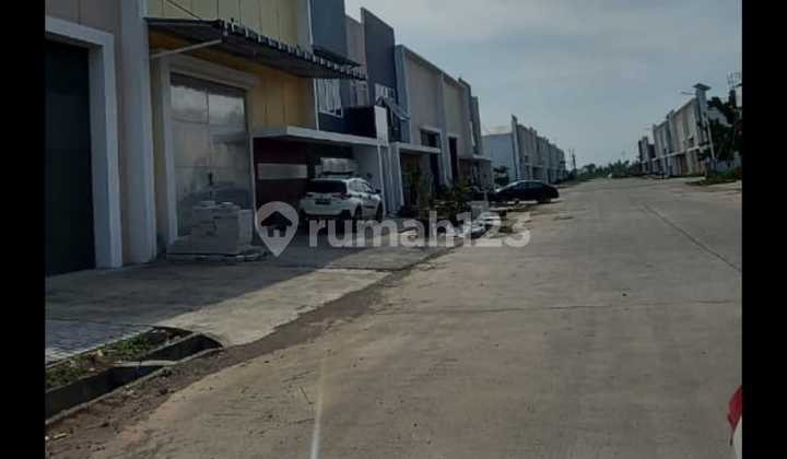 Warehouse for sale in Laksana Business Park