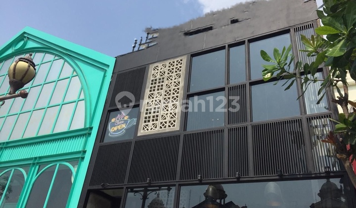 Dijual Ruko di Crown Pik Siap Pakai Hadap Jalan Raya