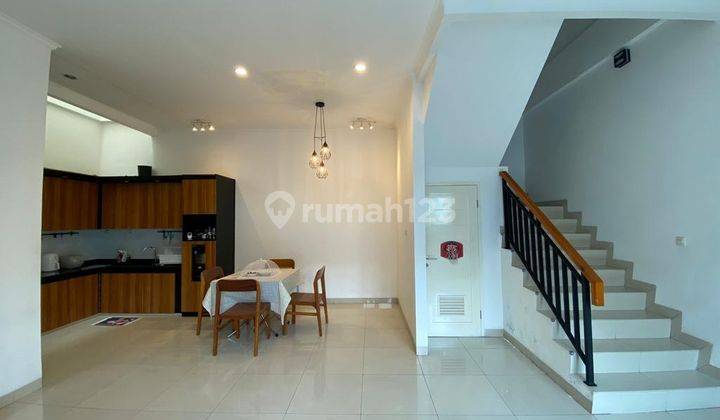 Dijual Rumah di Muara Karang  2