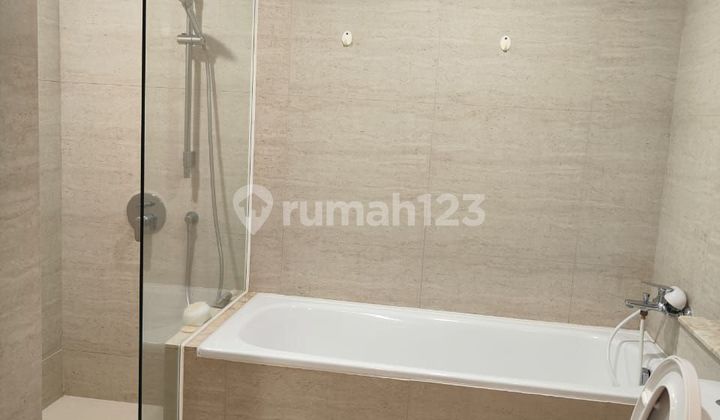 Apartemen Gold Coast 3BR Full Furnished Siap Huni 2