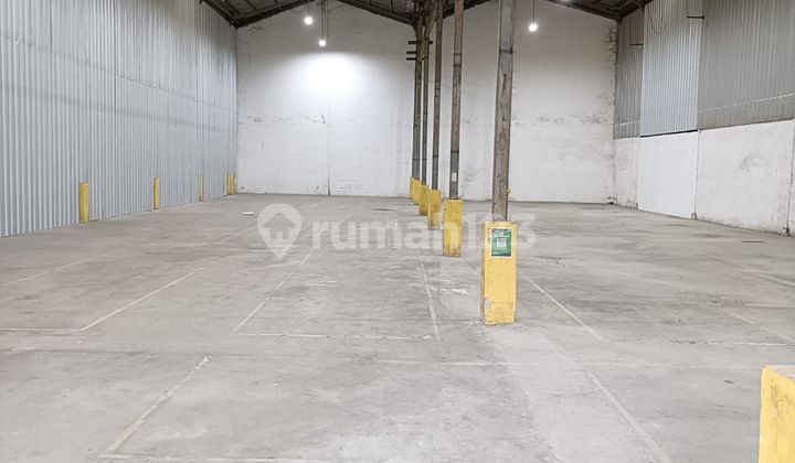 Warehouse in Kapuk Kamal Can Access 40feet Container Warehouse in Kapuk Kamal Can Access 40feet Container