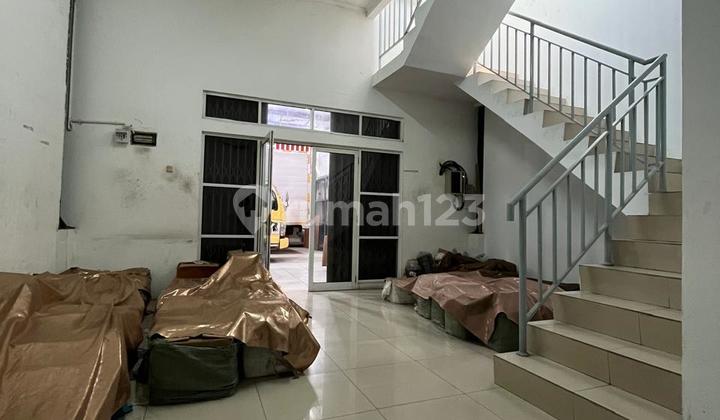 FOR SALE NICE WAREHOUSE IN KAPUK 3 FLOORS STRATEGIC POSITION FITS 40-FOOT CONTAINER FOR SALE NICE WAREHOUSE IN KAPUK 3 FLOORS STRATEGIC POSITION FITS 40-FOOT CONTAINER