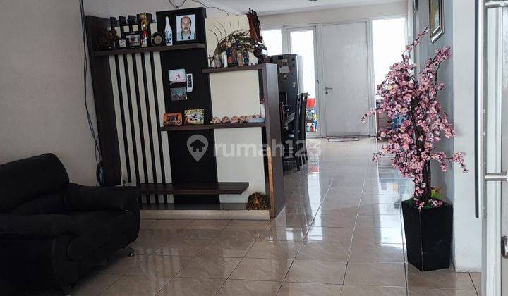 Jual Serius Rumah Di Green Court 1