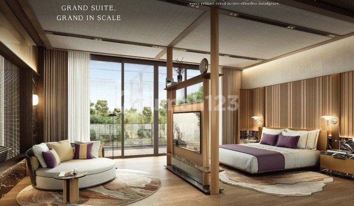 A super luxurious house in Botanic Villa with a view of the Botanical Park, featuring a swimming pool.