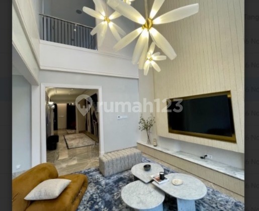 Rumah di cluster THE GRAMERCY, rumah mewah dekat sekolah dan pintu tol