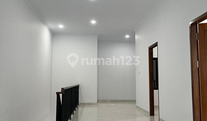 Brand New Minimalist House in Muara Karang 2