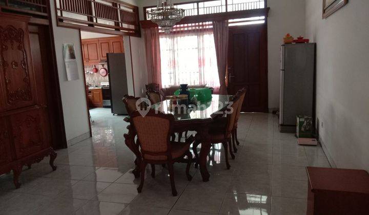 Jarang Ada Rumah Klasik di Bandung Timur Sangat Nyaman Dihuni 5
