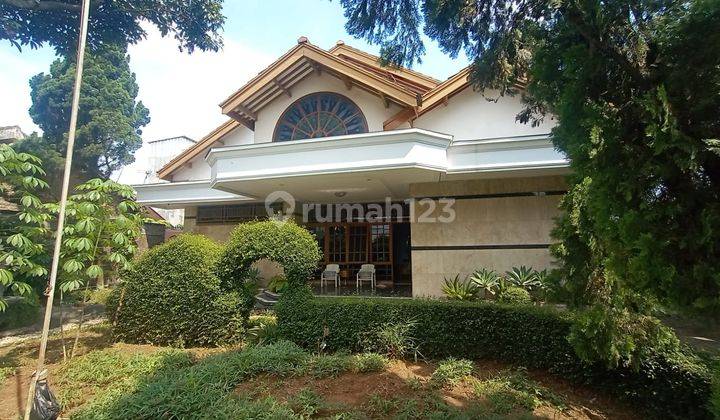 Jarang Ada Rumah Klasik di Bandung Timur Sangat Nyaman Dihuni 1