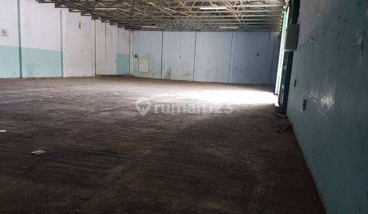 Jarang Ada Gudang Sayap Caringin Bebas Banjir 4