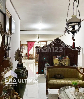 For Sale Charming Classic, Very Cozy House In Buahbatu