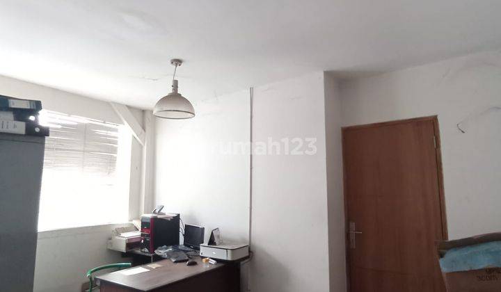 Dijual Cepat Ruang Usaha Strategis di Sayap Buahbatu 5