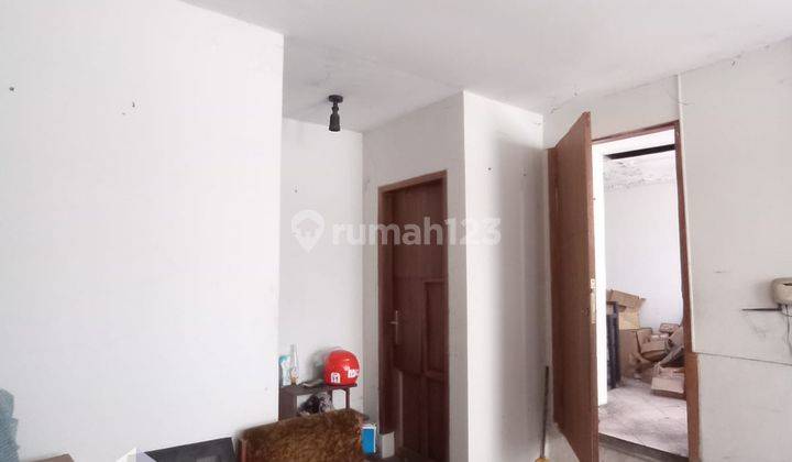 Dijual Cepat Ruang Usaha Strategis di Sayap Buahbatu 6