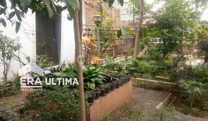 Rumah 2 Lantai Bagus Unfurnished SHM di Mengger, Bandung 2