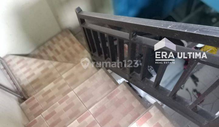 Rumah 2 Lantai Bagus Unfurnished SHM di Dayeuhkolot, Bandung 1