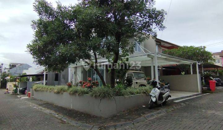 Rumah 2 Lantai Bagus Furnished SHM di Cluster Sweet Antapani, Bandung 1