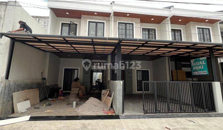 Rumah 2 Lantai Baru Unfurnished SHM di Kembar, Bandung 1