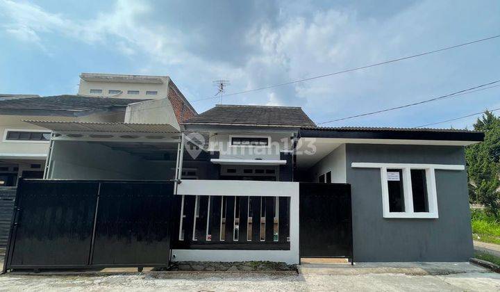 Dijual Rumah Permata Buah Batu 1