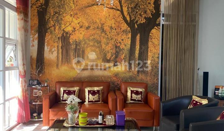 ruang tamu dijual rumah taman sari bukit
